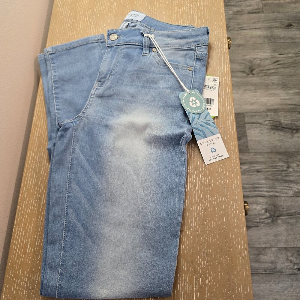 NWT Skinny Jeans